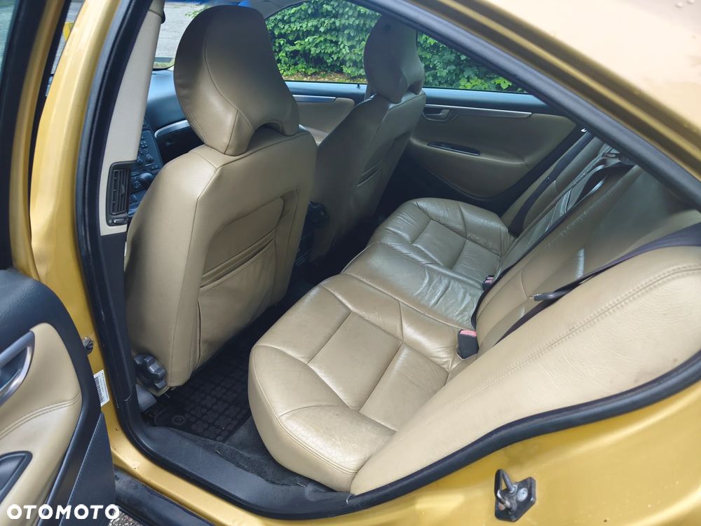 Volvo S60 2.4 D5 - 7