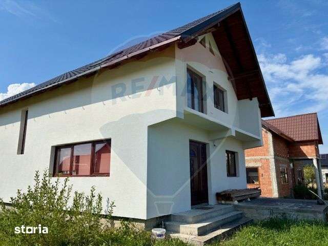 Casă / Vilă cu 5 camere de vânzare - Imagine principală: 4/20