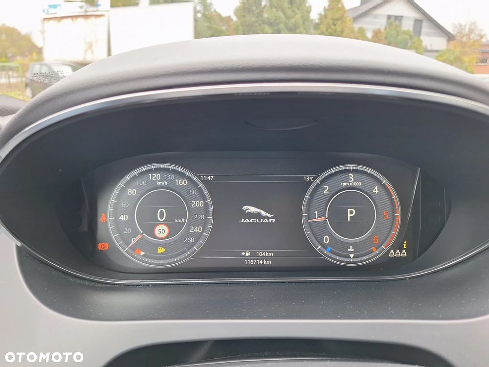 Jaguar E-Pace 2.0 i4D AWD R-Dynamic - 27