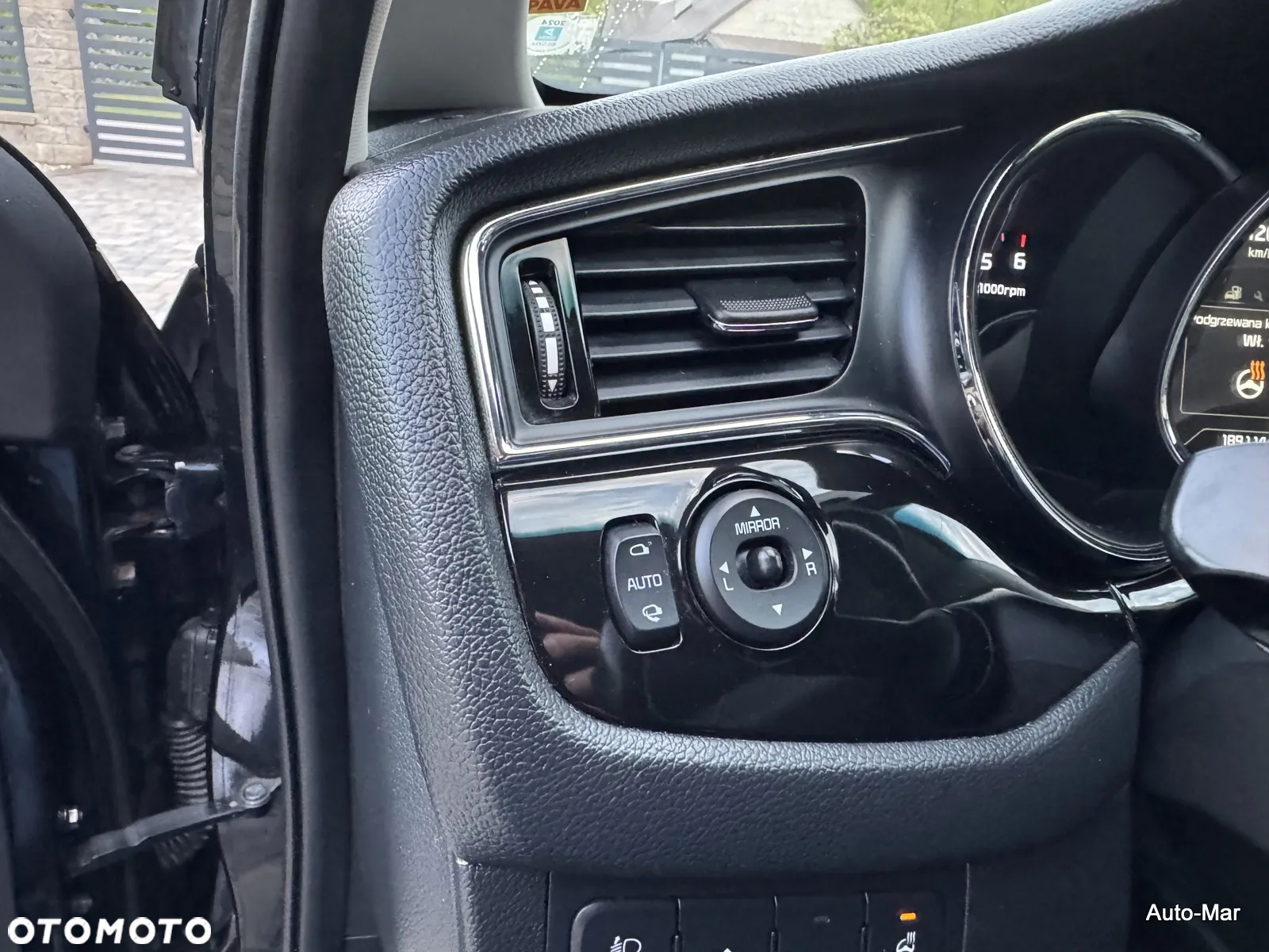 Kia Ceed 1.6 CRDi 136 ISG SW Edition 7 - 16