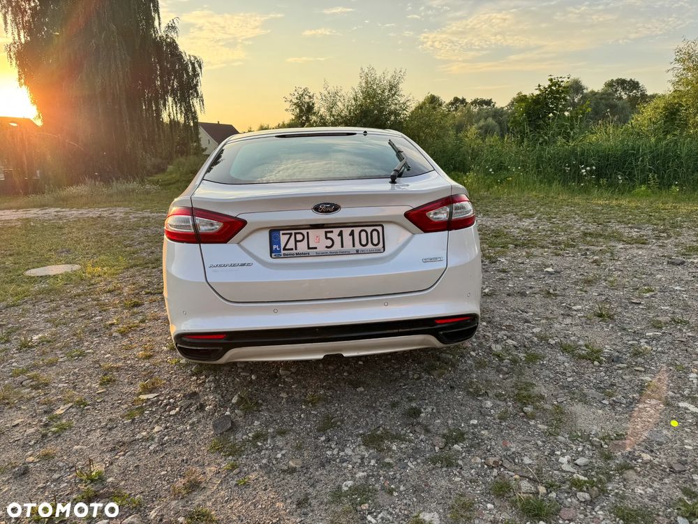 Ford Mondeo 2.0 EcoBoost Titanium - 7