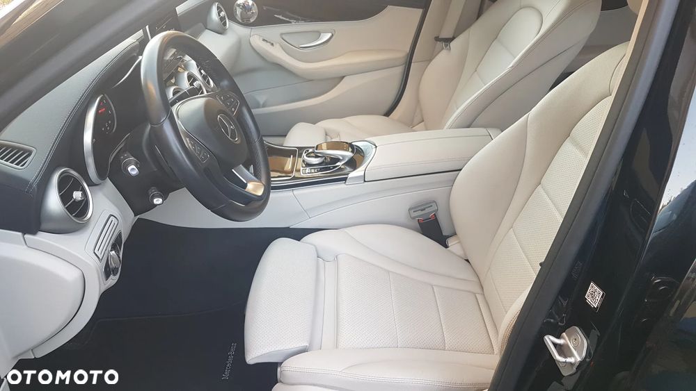 Mercedes-Benz Klasa C 200 (BlueTEC) d 7G-TRONIC Exclusive - 35