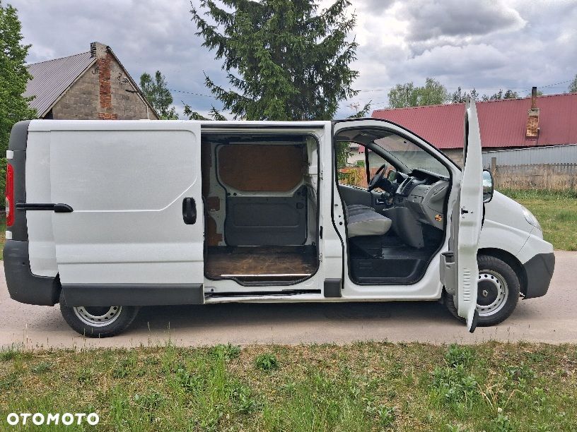Renault Trafic - 8