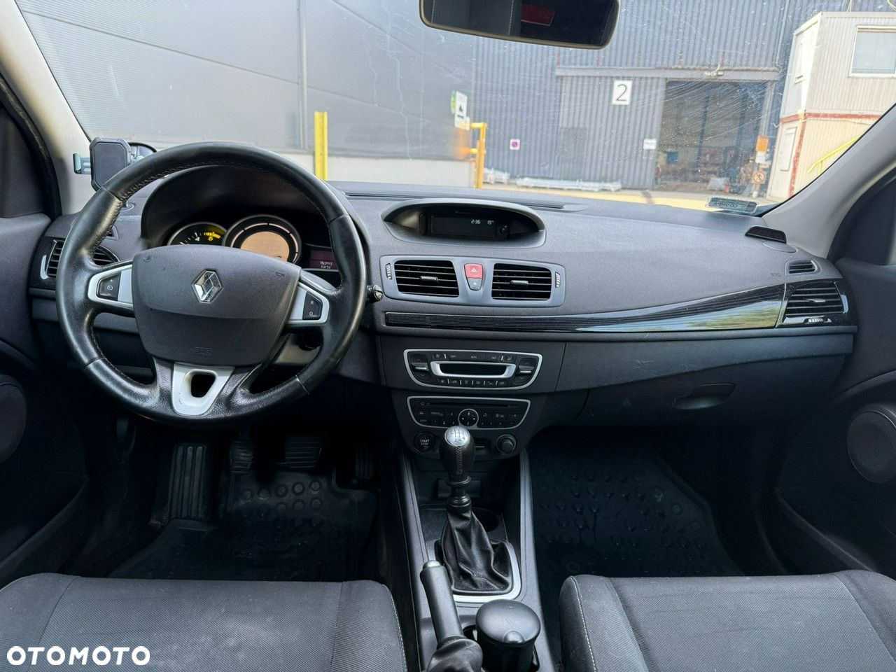 Renault Megane 1.9 dCi Dynamique - 4