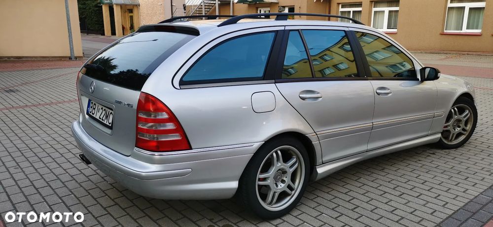 Mercedes-Benz Klasa C 32 T AMG - 6