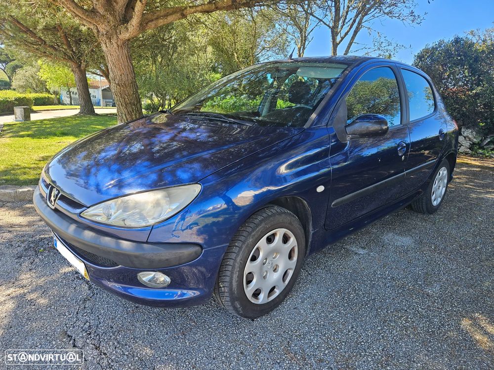 Peugeot 206 1.1 Color Line - 1
