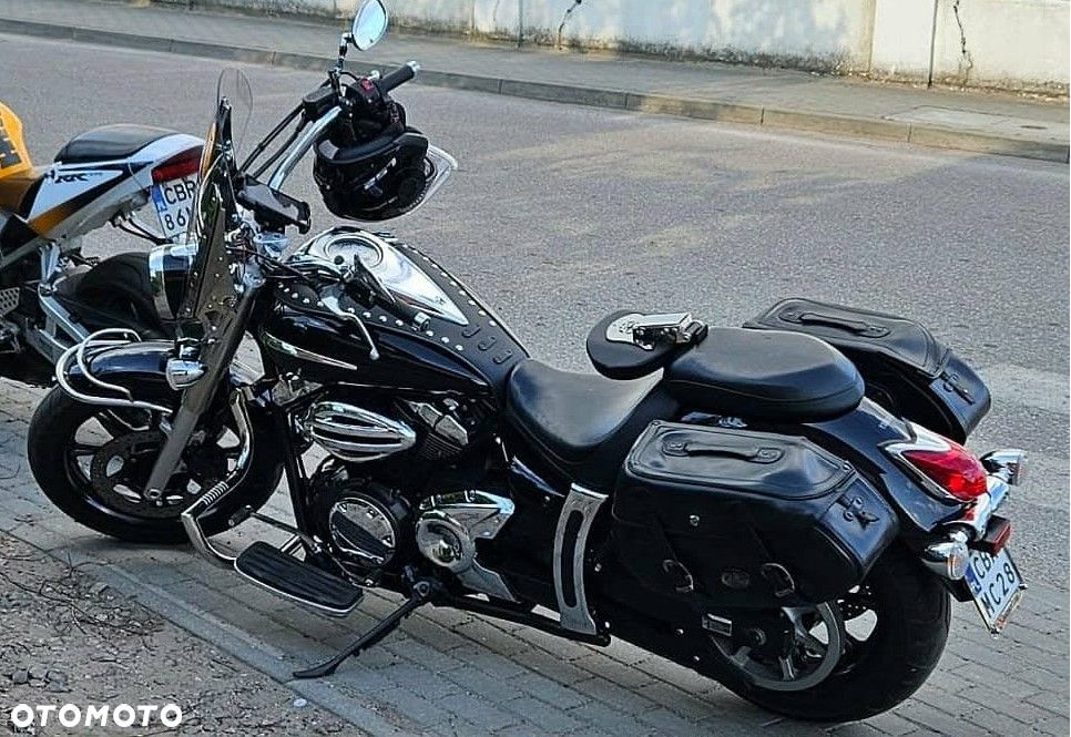 Yamaha Midnight Star - 2