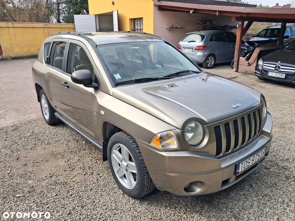 Jeep Compass 2.4I 4x4 Sport - 1