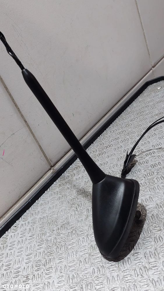 ANTENA DACHOWA FORD C-MAX MK2 R2012 NR AM5T18828CD - 2
