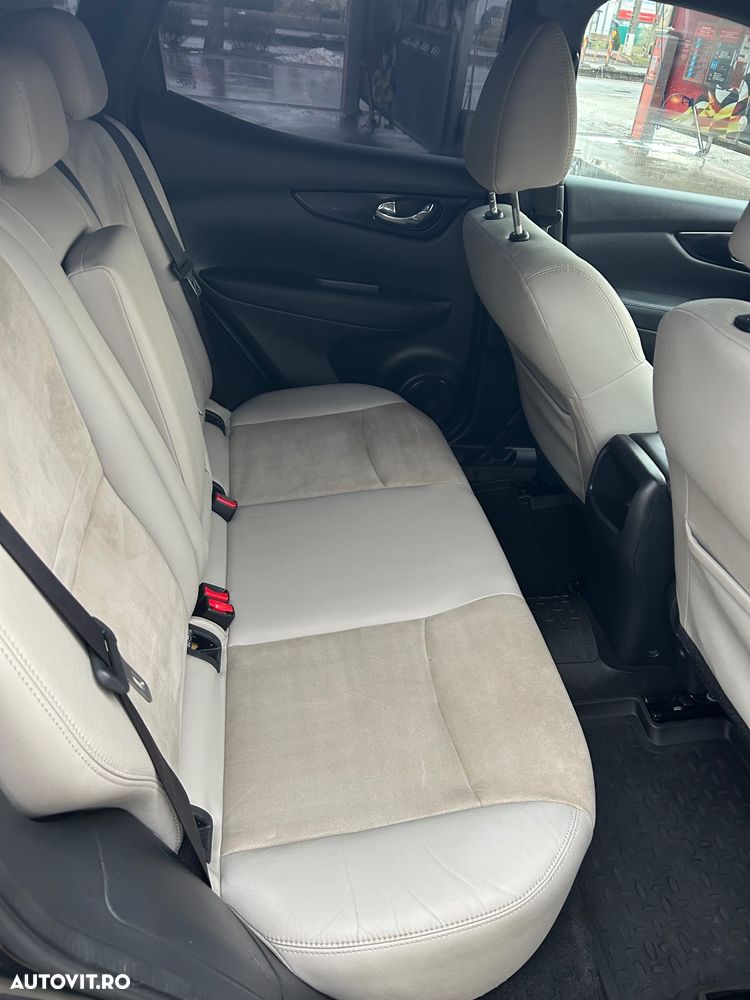 Nissan Qashqai 1.6 DCI Start/Stop Tekna - 18