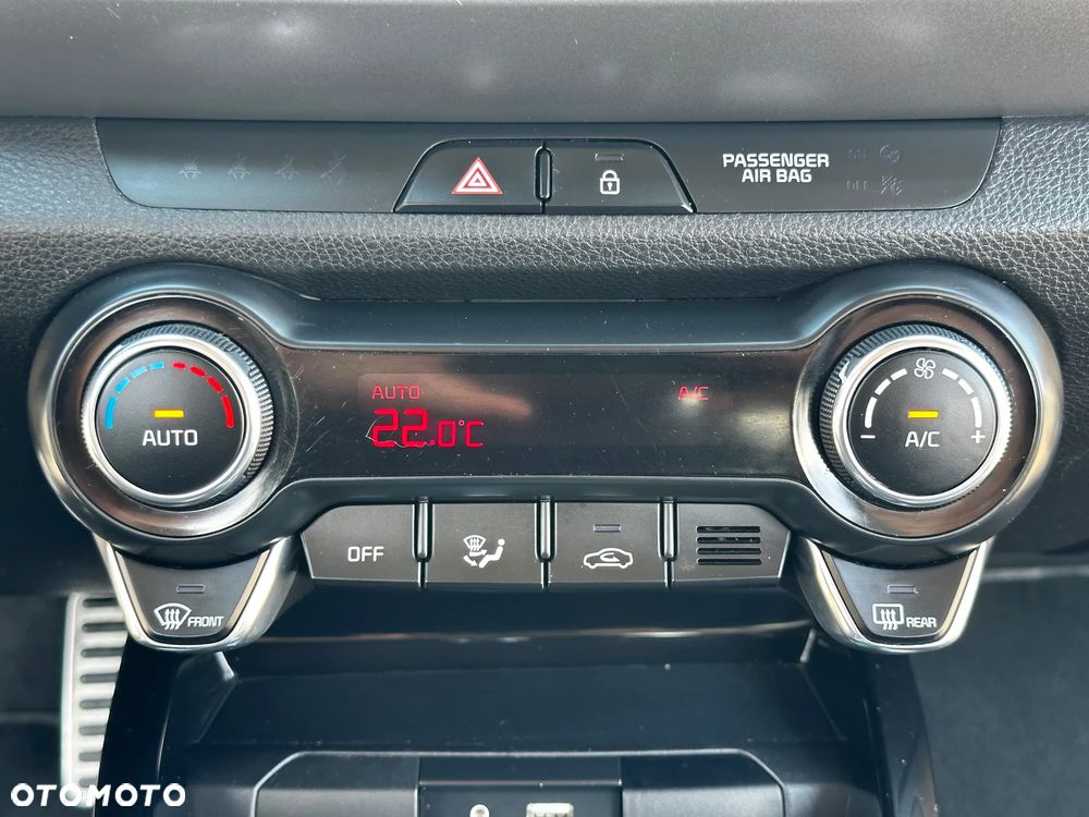 Kia Stonic - 30