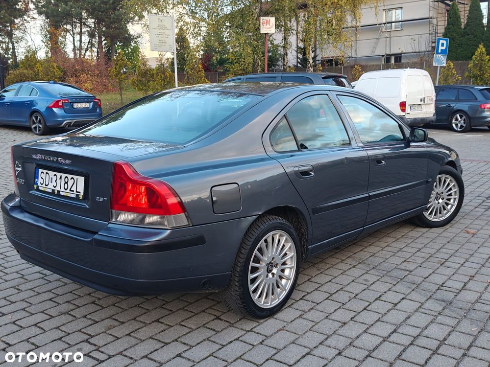 Volvo S60 2.5T Edition - 33