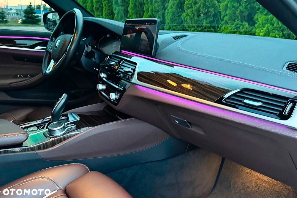BMW Seria 5 - 10