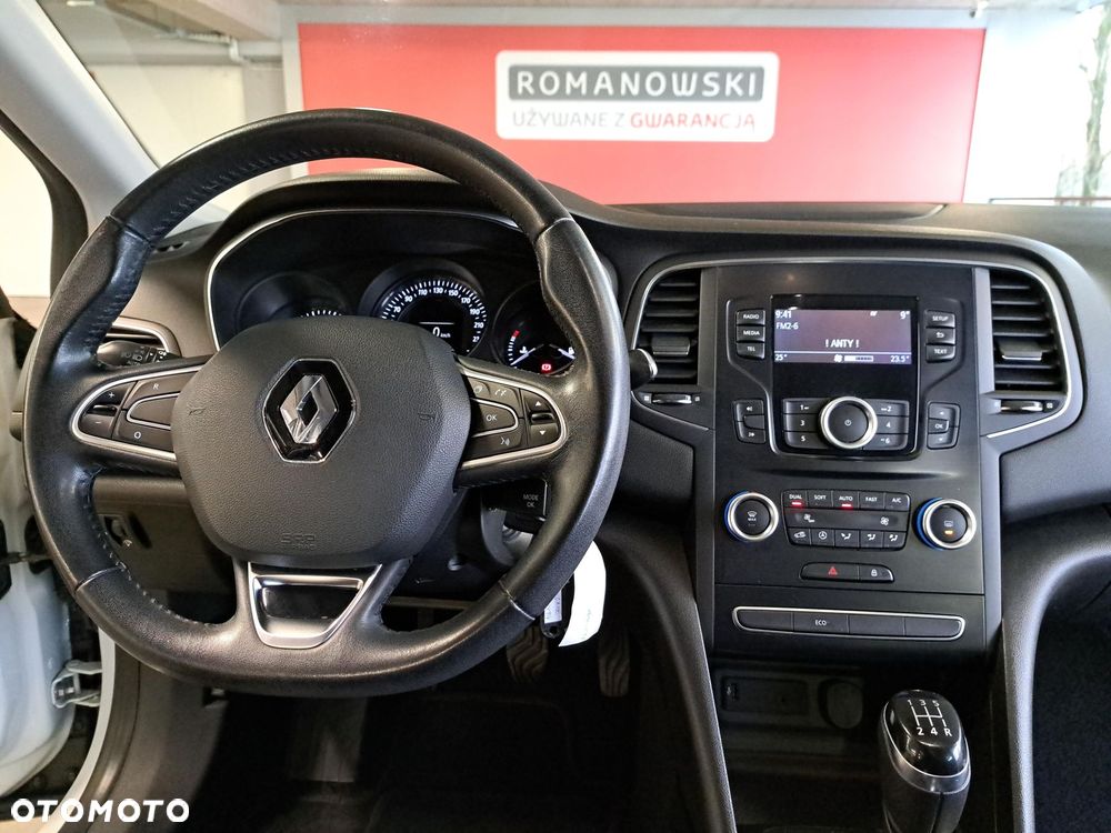Renault Megane 1.6 SCe Zen - 19