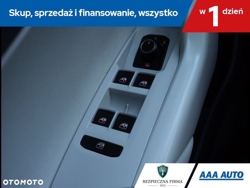 Volkswagen Polo - 17