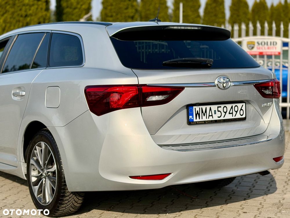 Toyota Avensis 2.0 D-4D Prestige - 39