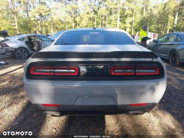 Dodge Challenger 3.6 GT AWD - 17