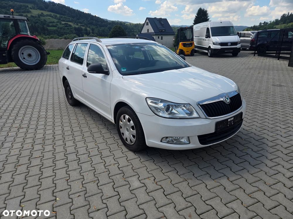 Skoda Octavia - 2