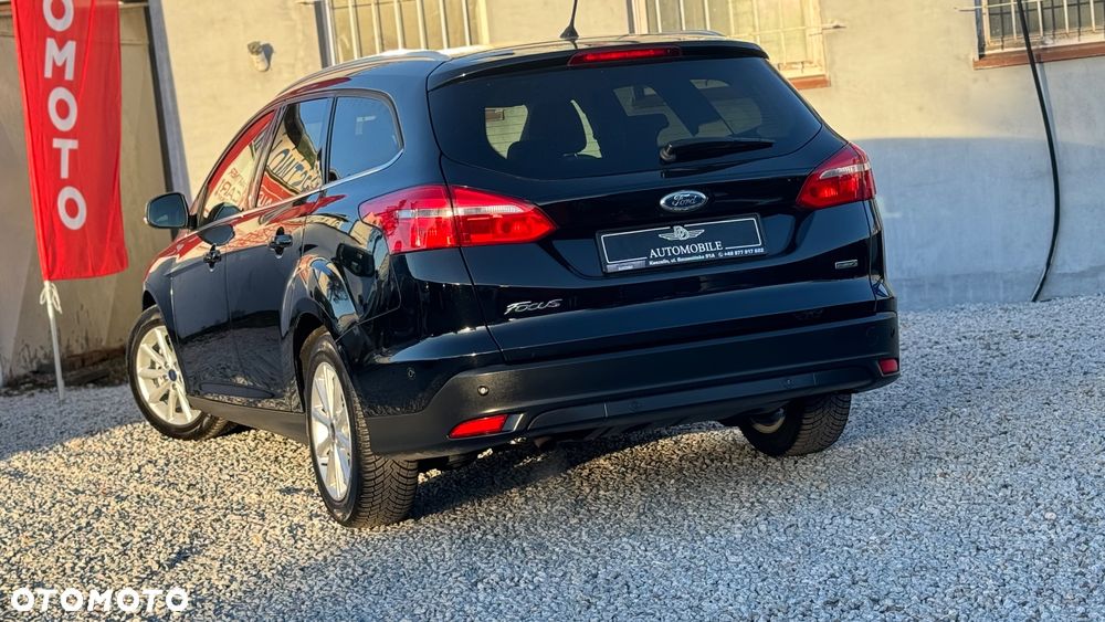 Ford Focus Turnier 1.0 EcoBoost Start-Stopp-System Titanium - 12