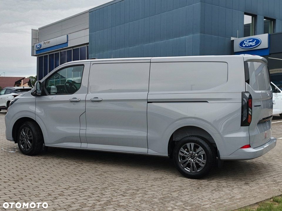 Ford Transit Custom - 7