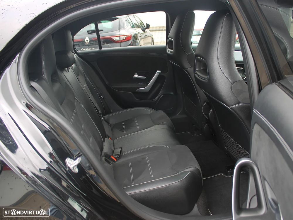 Mercedes-Benz A 250 e 8G-DCT Edition AMG Line - 14