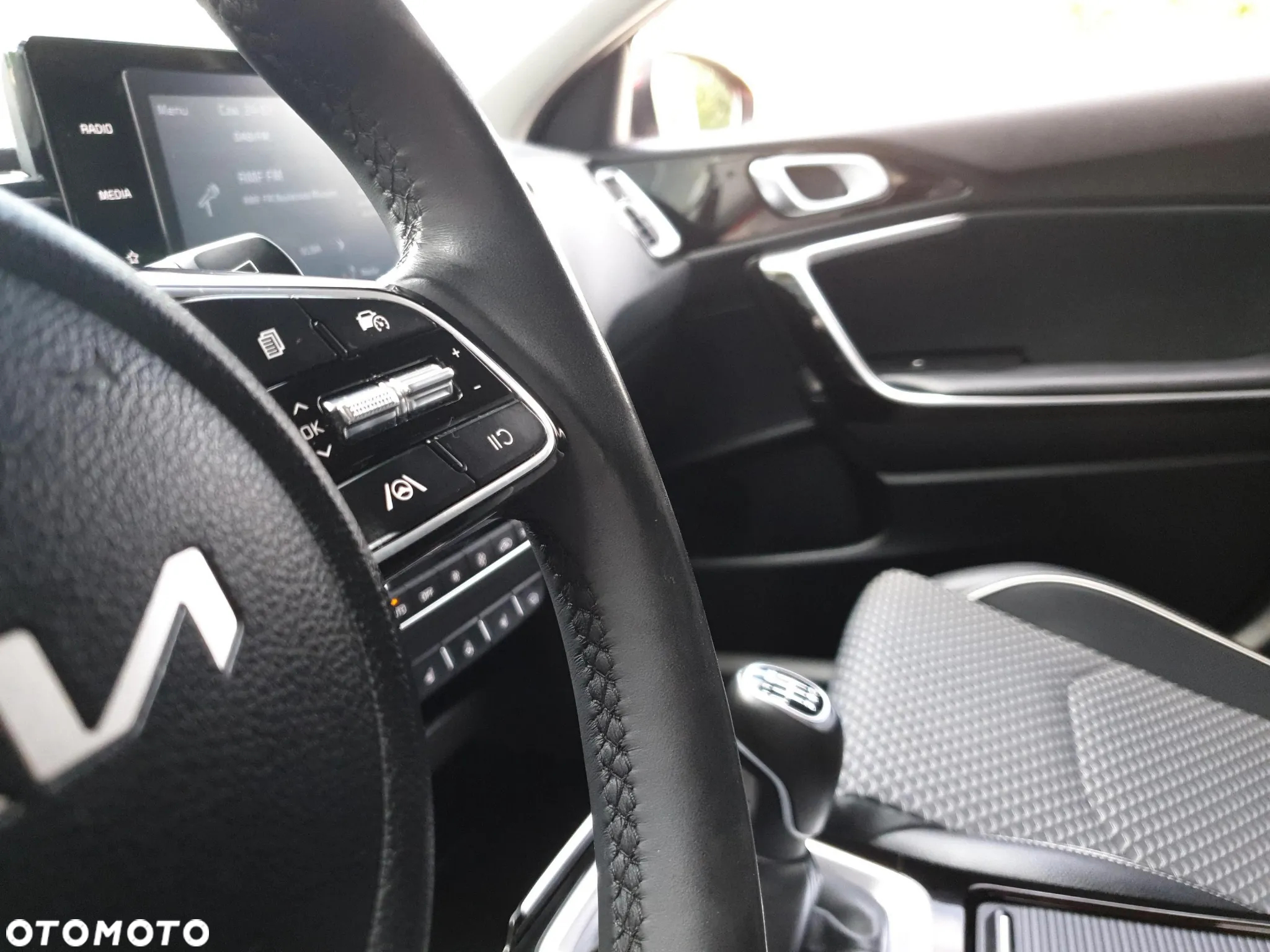 Kia Ceed 1.5 T-GDI L - 21