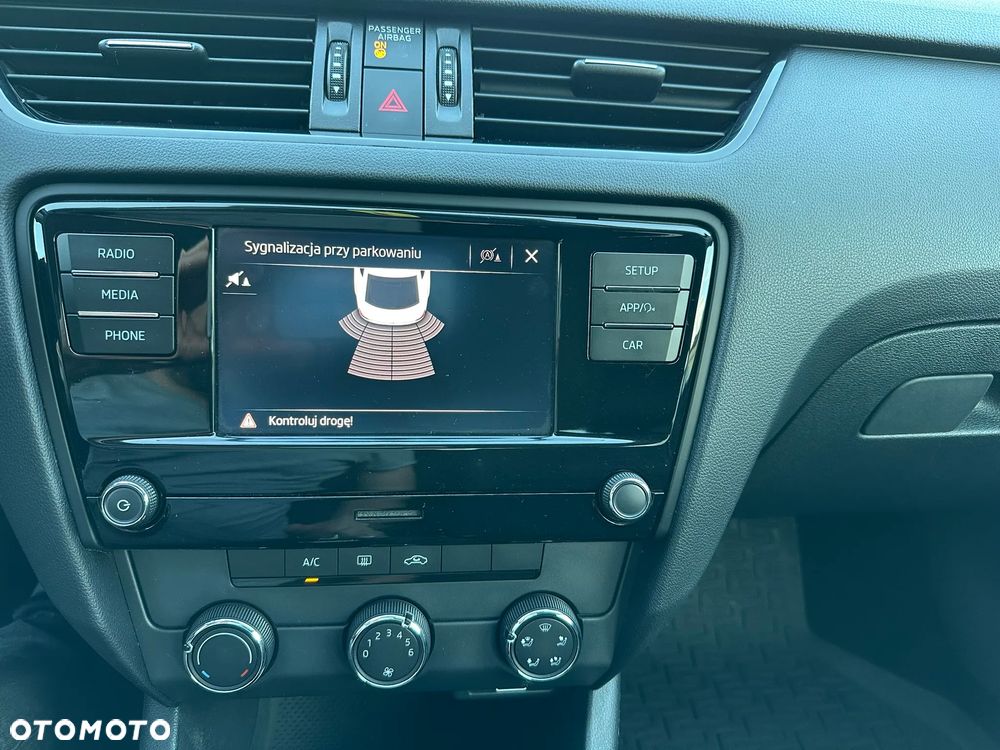 Skoda Octavia 1.6 TDI Active - 12