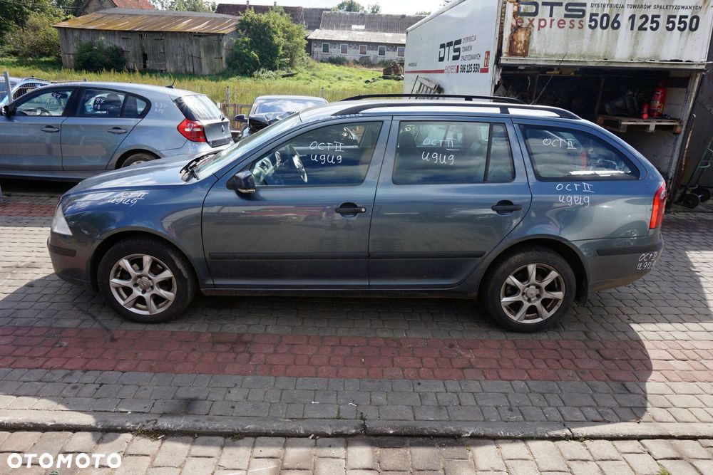 SKODA OCTAVIA II 1Z5 KOMBI 2006 9901 LV7F 1.9 TDI BKC 105KM GQQ SZARY na części - 2