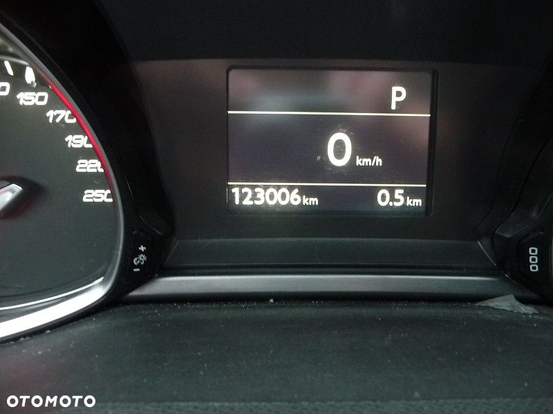 Peugeot 308 BlueHDi 150 EAT6 Stop & Start Business-Line - 9