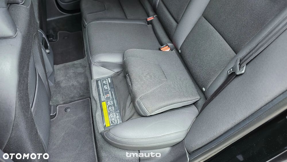 Volvo V60 T4 Kinetic - 27