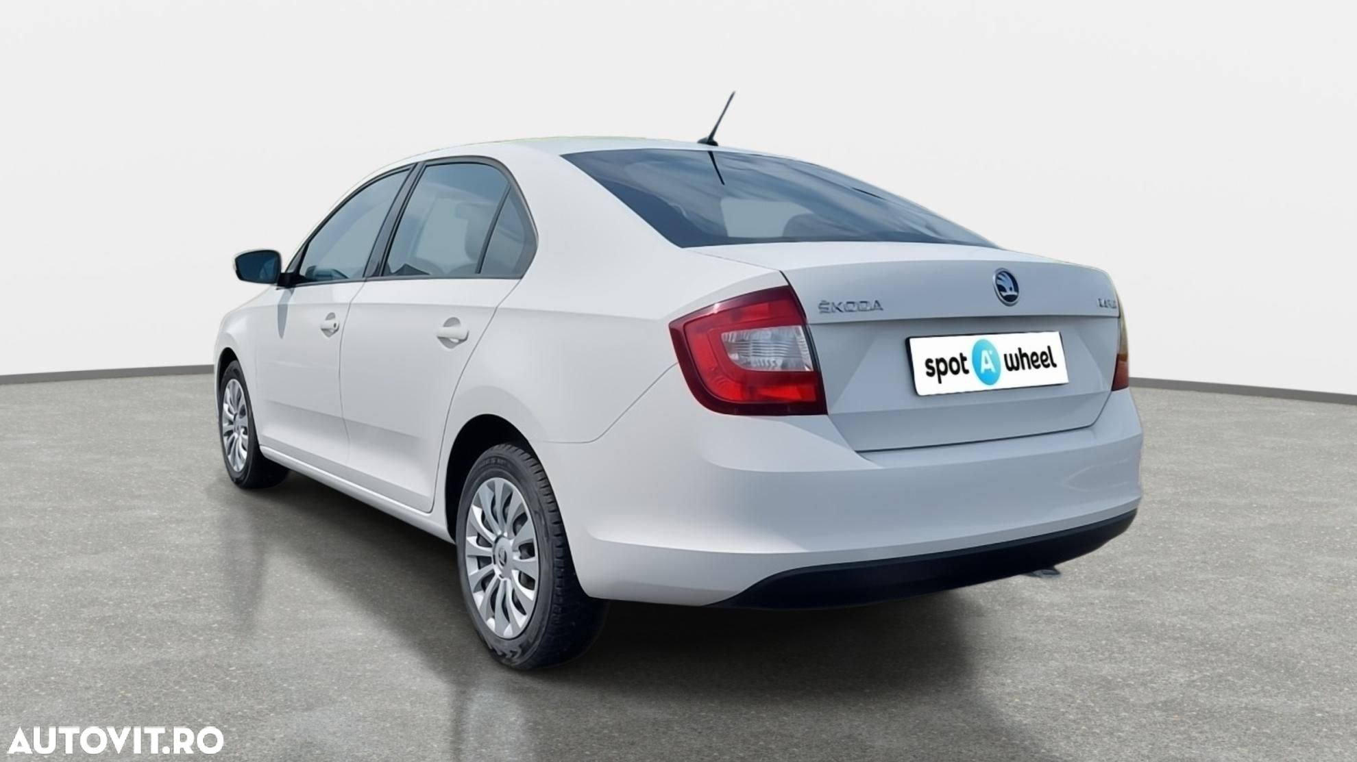Skoda RAPID - 7