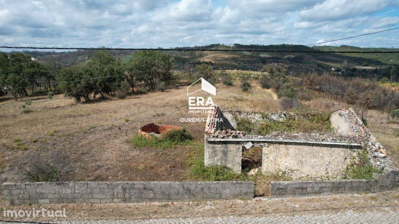Terreno com Ruína localizado na Banhosa, Alvaiázere - Grande imagem: 2/21