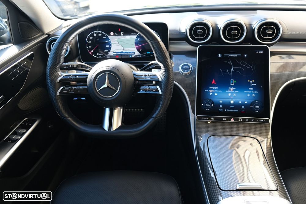 Mercedes-Benz C 200 AMG Line - 3