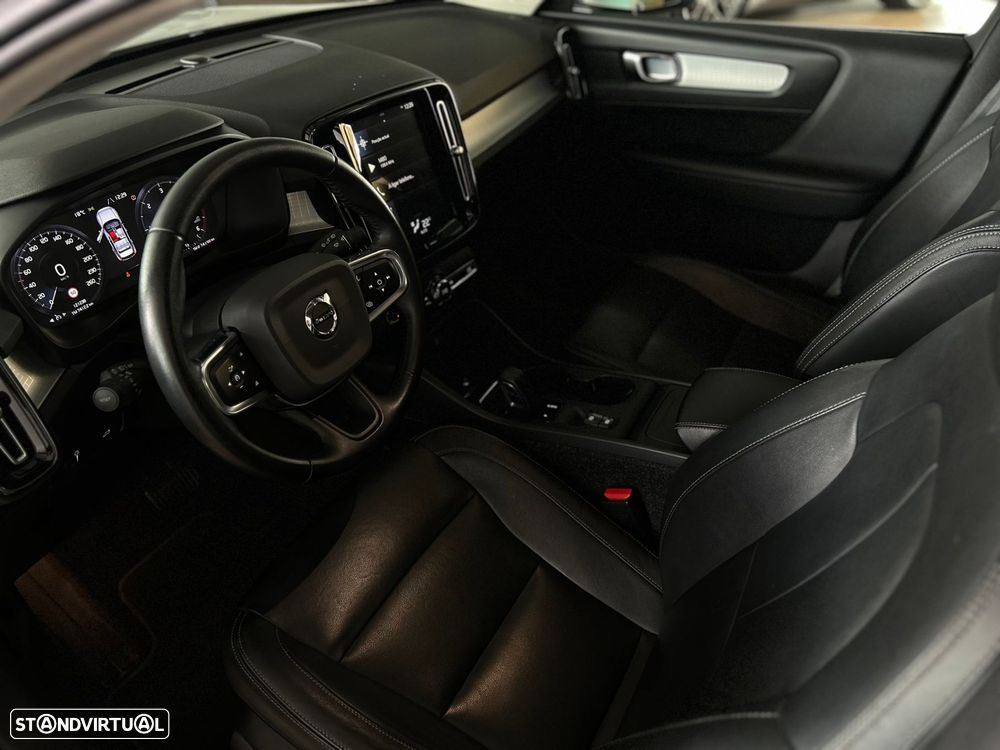 Volvo XC 40 2.0 D3 Momentum Plus Geartronic - 10