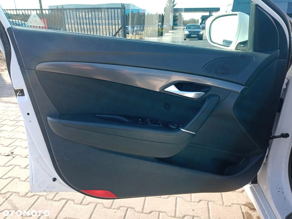 Hyundai i40 1.7 CRDi BlueDrive Premium - 18