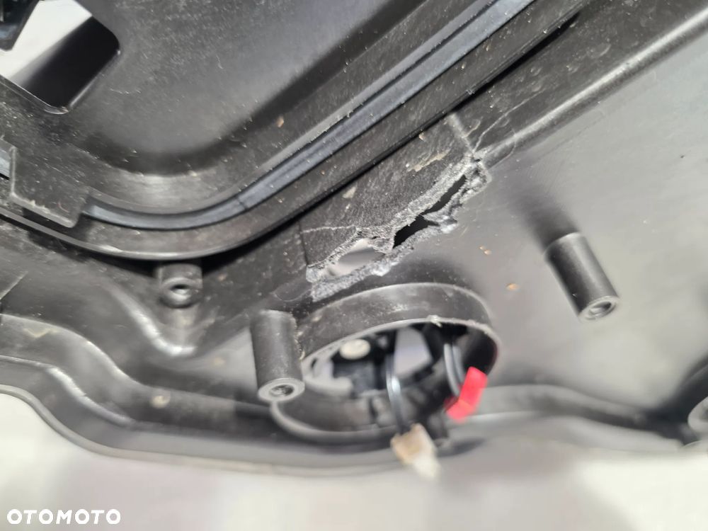 BMW E92 / E93 PRAWY BI-XENON SKRĘTNY DYNAMIC PRAWA LAMPA PRZEDNIA PRZÓD , NR 7239932 / 7239932-07 / 0301261284 , NR AUKCJI LPP201 - 34
