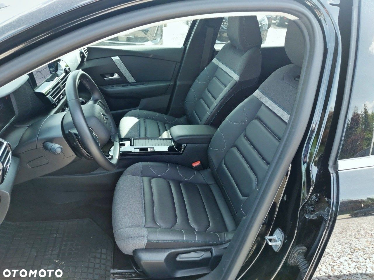 Citroën C4 1.2 PureTech Max S&S EAT8 - 9
