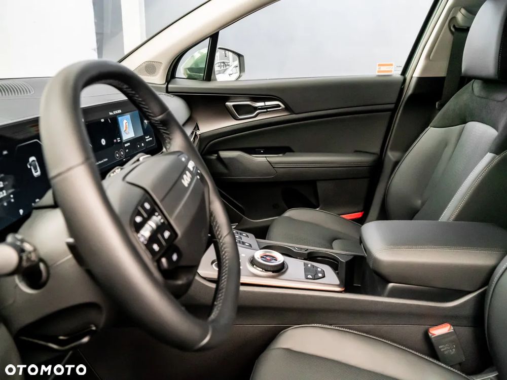 Kia Sportage 1.6 T-GDI HEV Business Line 2WD - 24