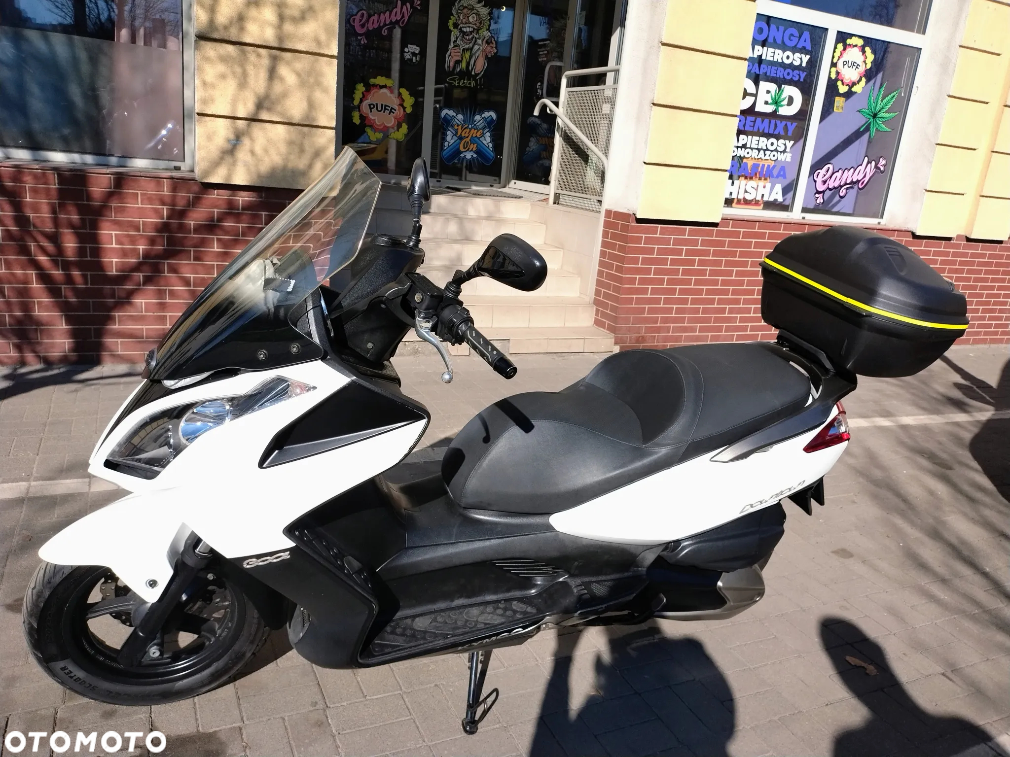 Kymco Downtown - 11