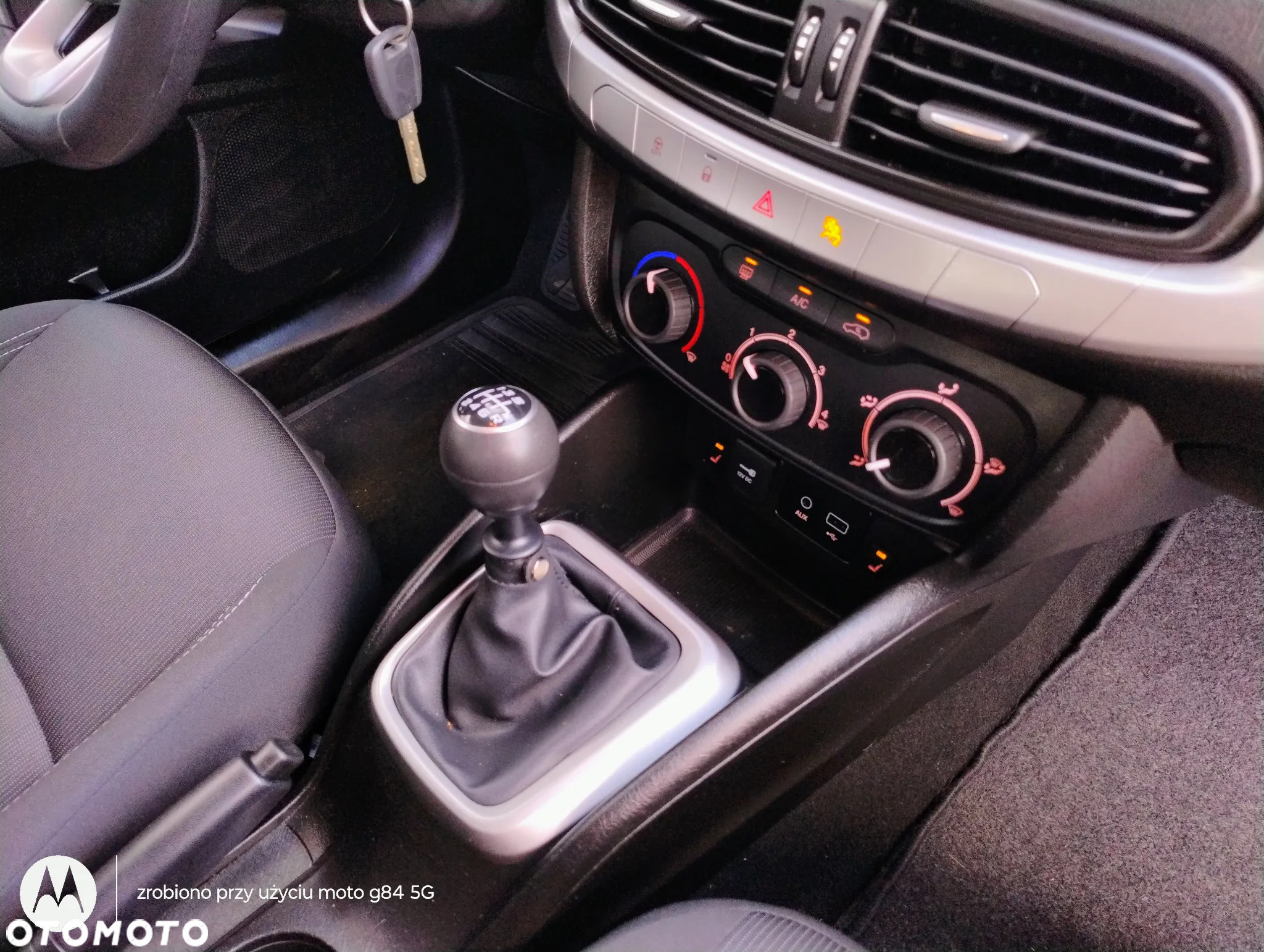 Fiat Tipo 1.4 16v Lounge EU6d - 17