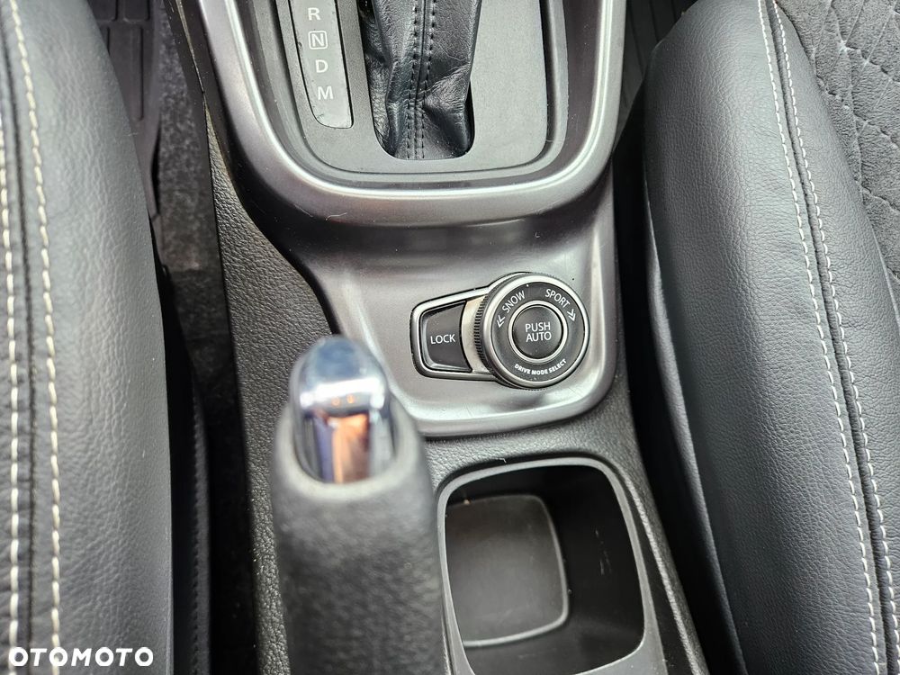 Suzuki Vitara 1.4 Boosterjet Premium 4WD - 23