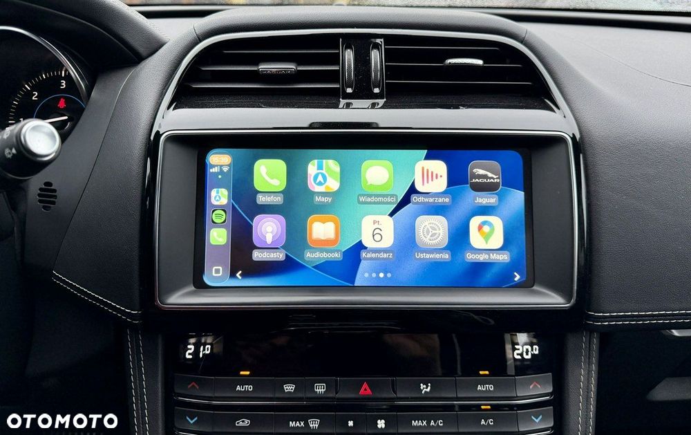 Jaguar F-Pace 25d AWD R-Sport - 35