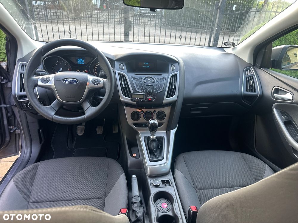 Ford Focus 1.6 FF Trend Sport - 11