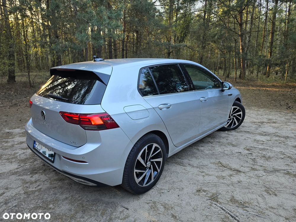 Volkswagen Golf 1.5 TSI BMT Evo Highline DSG - 27