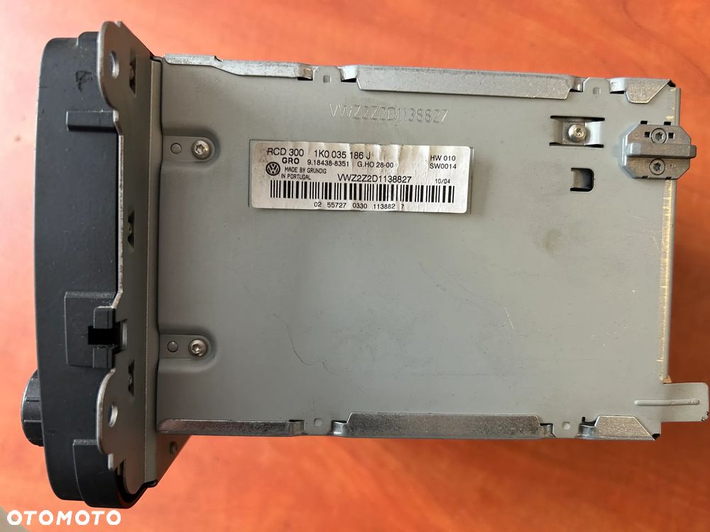 RADIO RADIOODTWARZACZ VW TOURAN I 1K0035186J - 3