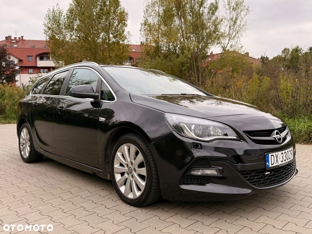 Opel Astra 2.0 CDTI Exklusiv - 3
