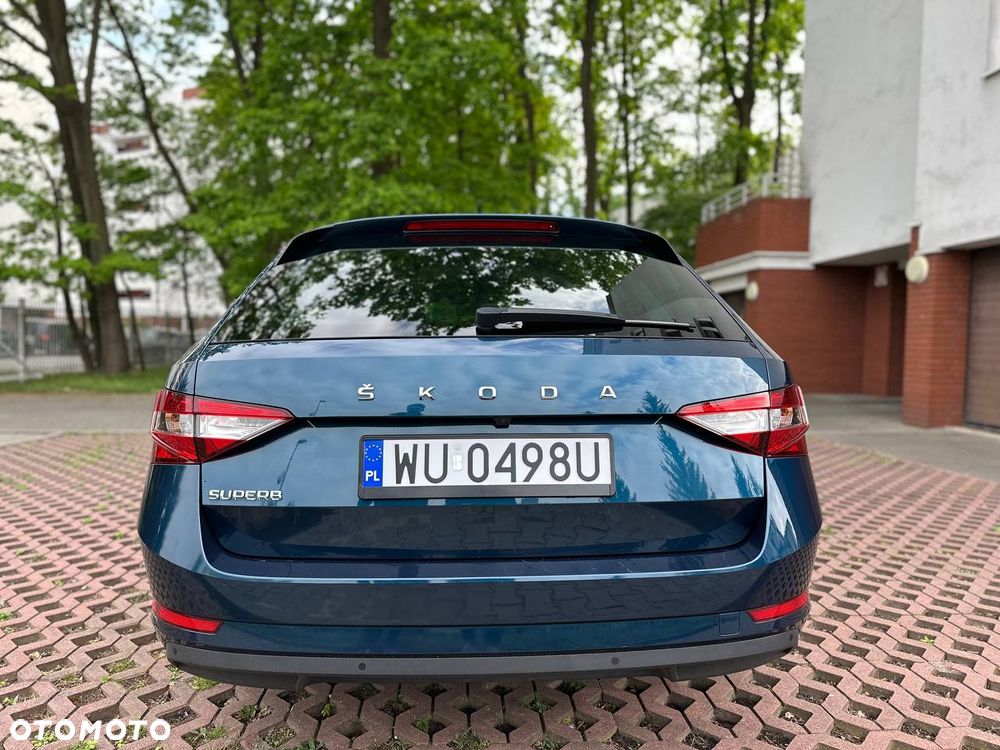 Skoda Superb 2.0 TDI DSG Ambition - 7