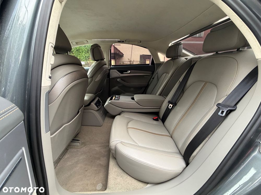 Audi A8 - 23