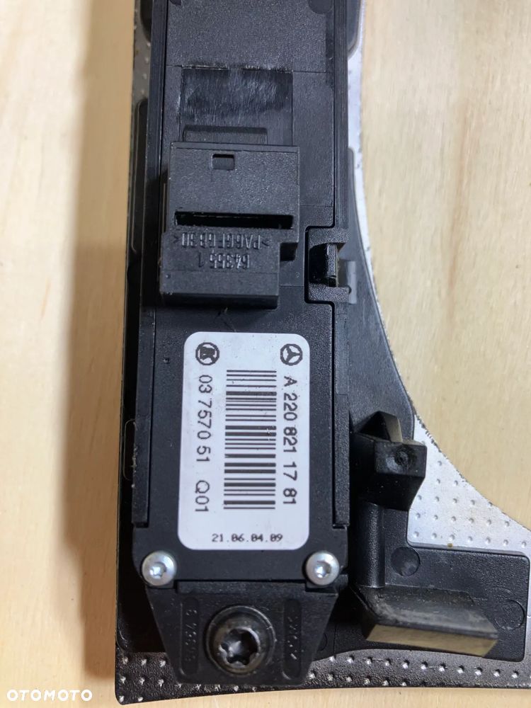 PRZEŁACZNIKI PRZEŁĄCZNIK MERCEDES W220 LIFT DISTRONIC AKTYWNY TEMPOMAT PRZYCISK A2208211781 A2208218358 - 6