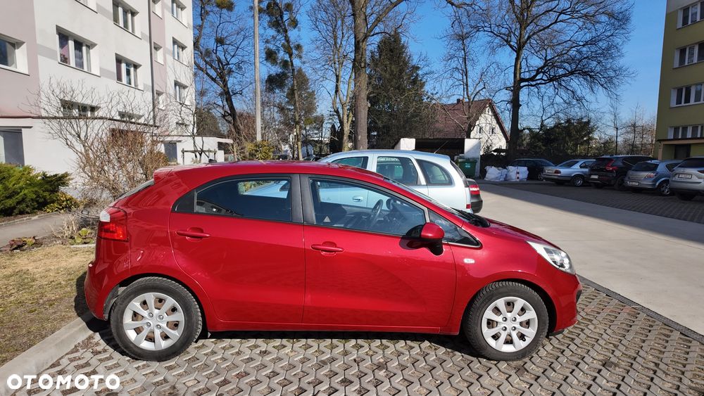 Kia Rio 1.1 crdi M - 4
